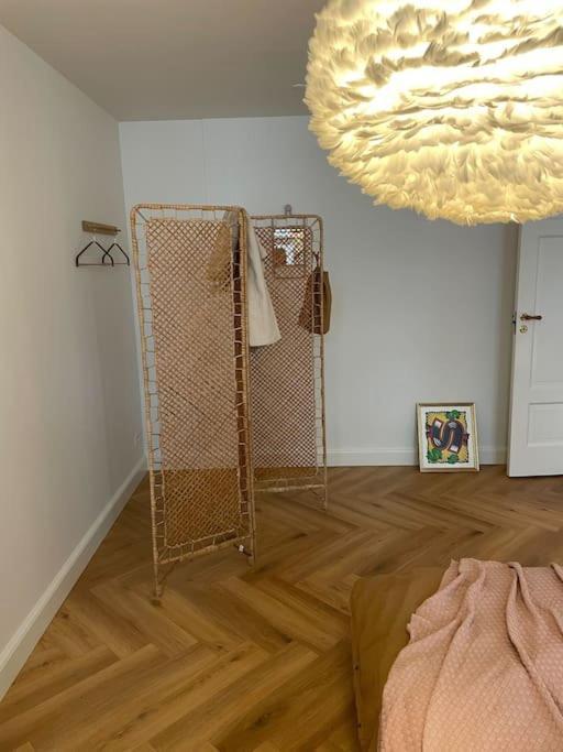 Nyrenoveret Charmerende Lejlighed I Odense C!公寓 外观 照片