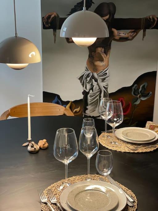 Nyrenoveret Charmerende Lejlighed I Odense C!公寓 外观 照片